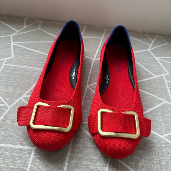 Rothy’s The Emblem Ballet Flat in Cardinal Red - Picture 3 of 7